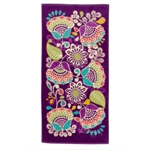 NWT Vera Bradley Plum Crazy Beach Towel NWT